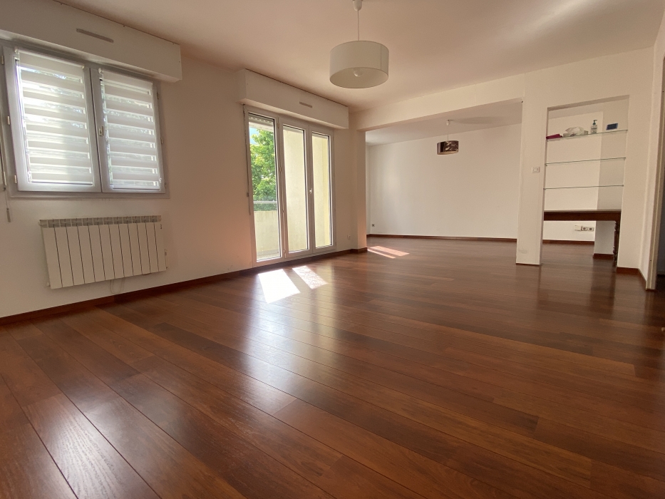 MELLINET , Appartement T4