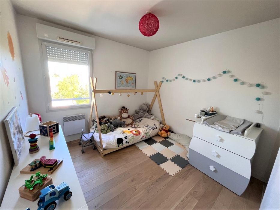 Rond point de Vannes, Appartement T4 récent…