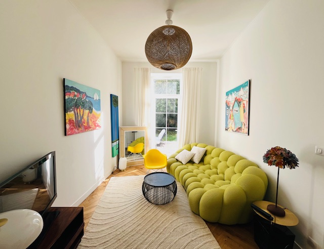 Maison  rénovée, avec jardin clos de 200m²