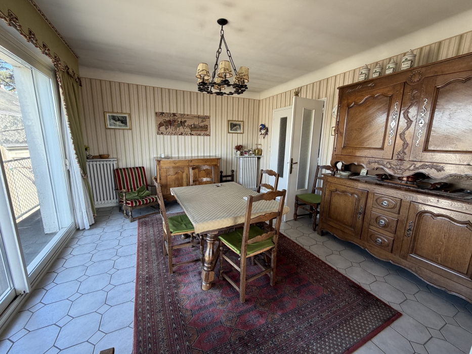 CANCLAUX, appartement T7 dernier étage