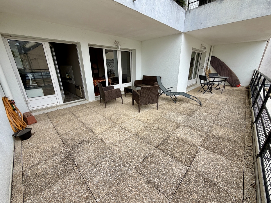 MELLINET T5 de 109 m2 avec grande terrasse