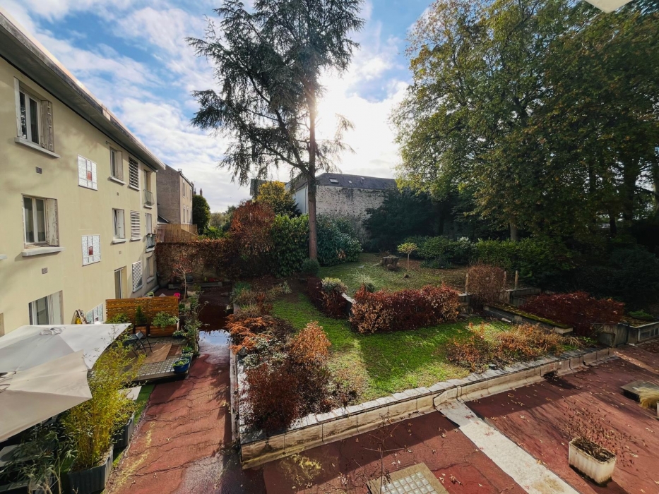 Canclaux T3 avec balcon parking et cave